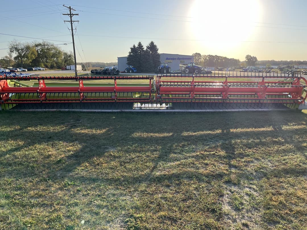 Image of CLAAS Convio Flex 1230 Image 1