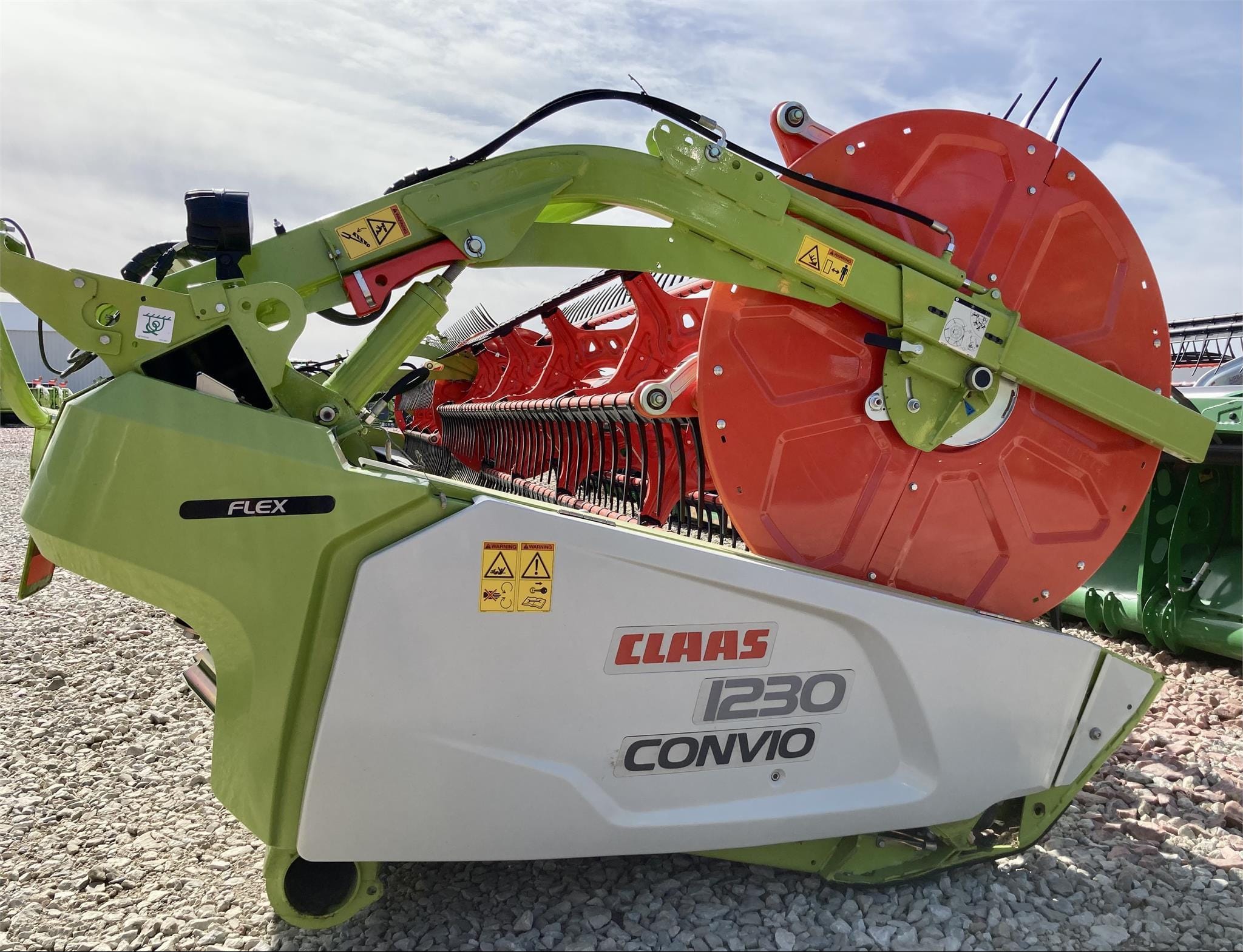 2023 CLAAS 1230 Convio Equipment Image0