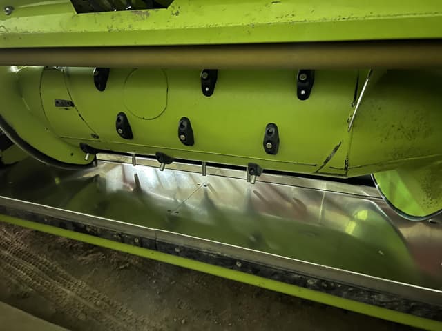 Image of CLAAS Convio Flex 1230 equipment image 2