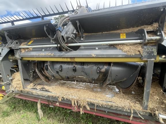 Image of CLAAS Convio Flex 1230 equipment image 4