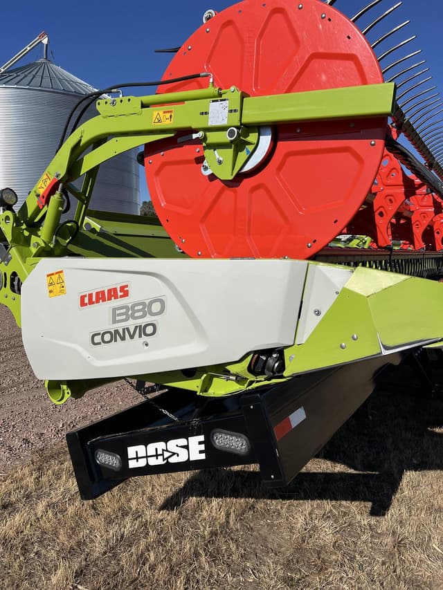 Image of CLAAS 1380 Convio equipment image 2
