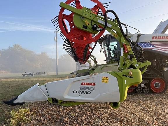 Image of CLAAS 1380 Convio equipment image 1