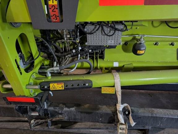 Image of CLAAS 1530 Convio equipment image 4