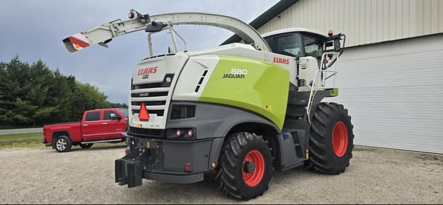 Image of CLAAS Jaguar 880 equipment image 3