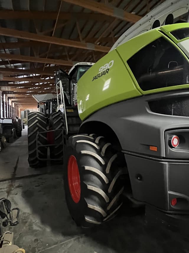 Image of CLAAS Jaguar 990 equipment image 4