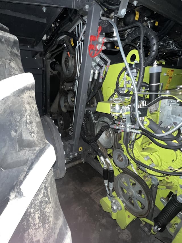 Image of CLAAS Jaguar 990 equipment image 3