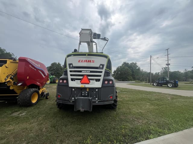 Image of CLAAS Jaguar 990 equipment image 3