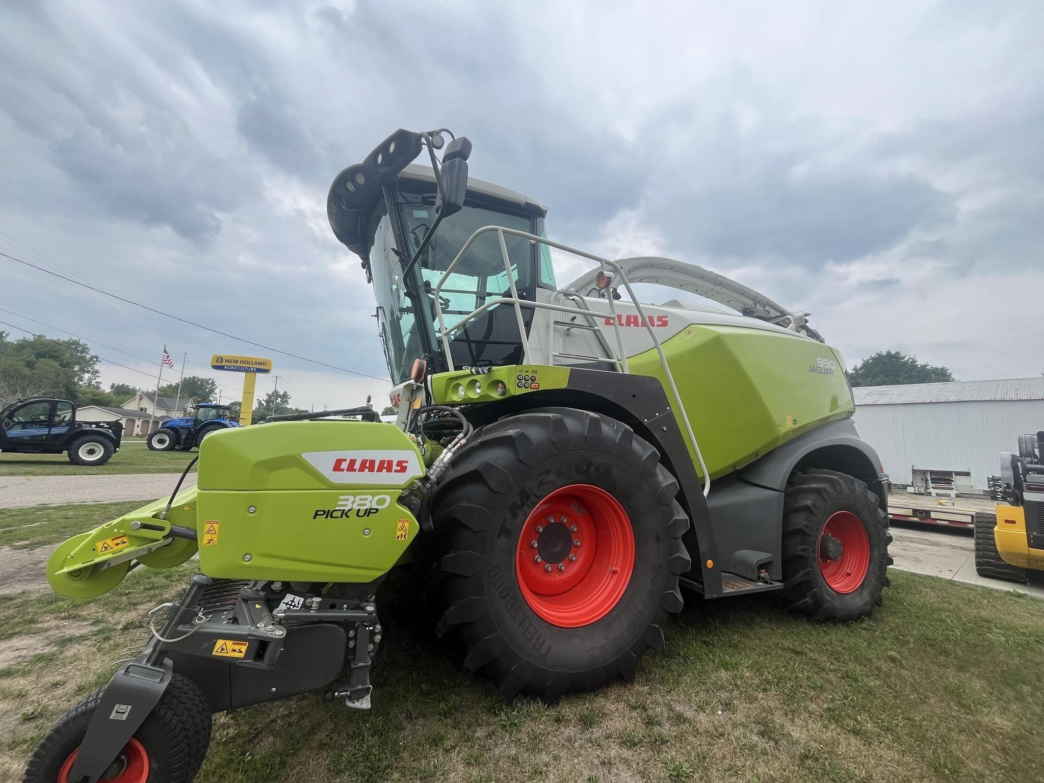 2023 CLAAS Jaguar 990 Equipment Image0