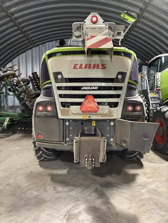 Image of CLAAS Jaguar 990TT equipment image 3