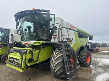 Main image CLAAS Lexion 7400