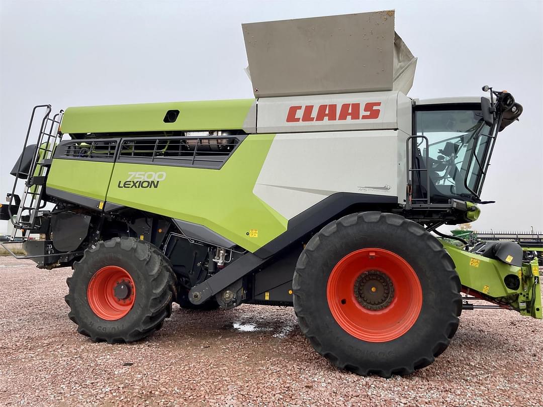 Image of CLAAS Lexion 7500 Primary image