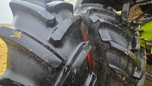 Image of CLAAS Lexion 7500 equipment image 3