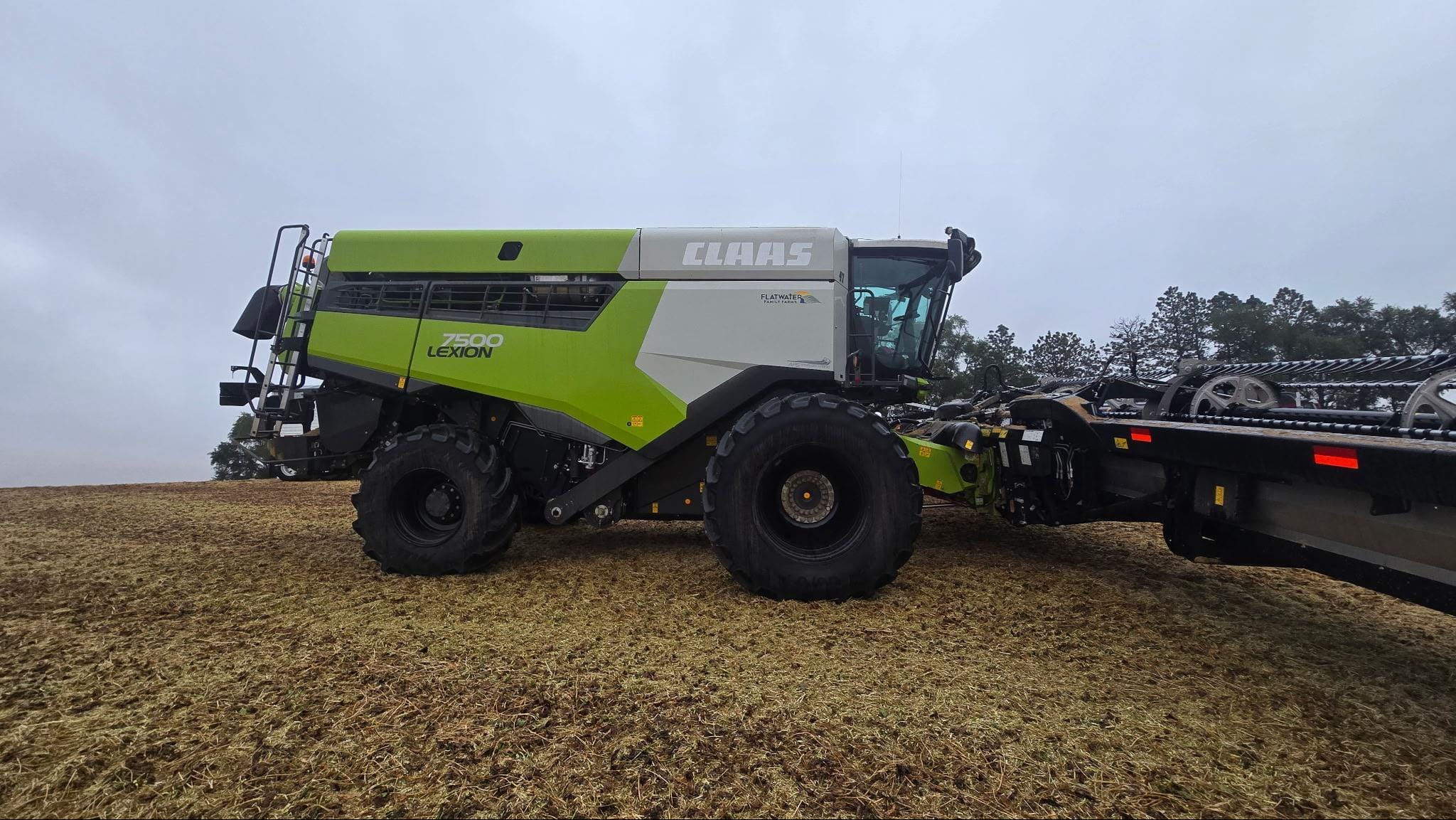 2023 CLAAS Lexion 7500 Equipment Image0