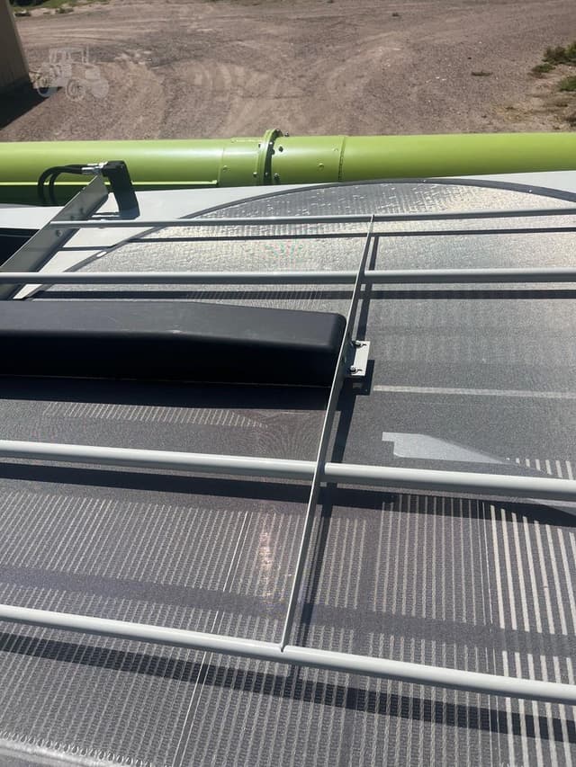 Image of CLAAS Lexion 7500TT equipment image 3