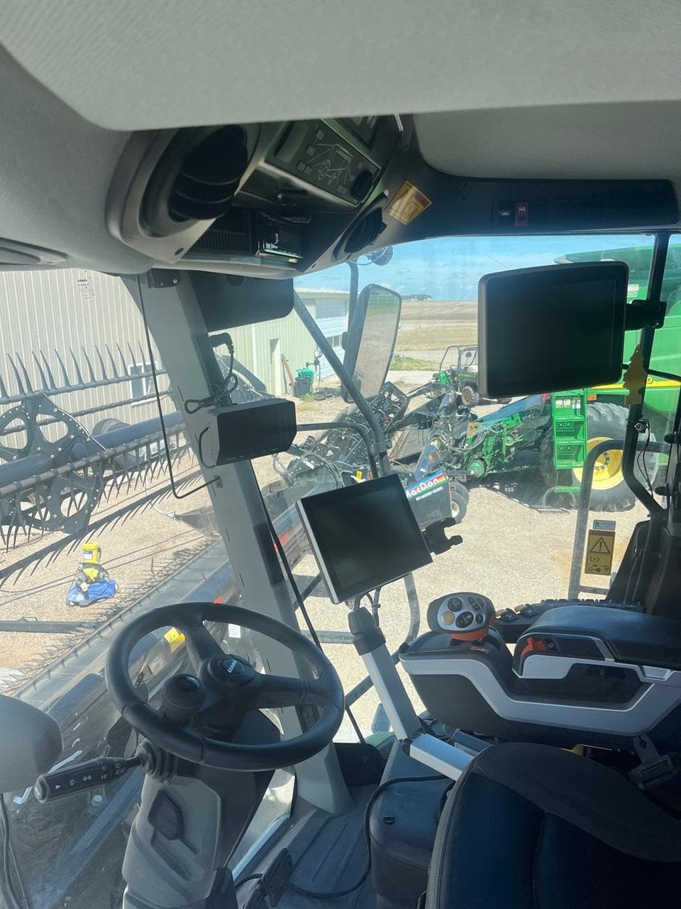 Image of CLAAS Lexion 7500TT Image 1