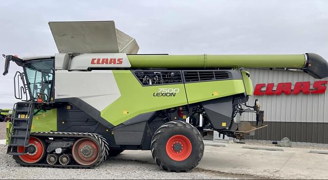 Image of CLAAS Lexion 7500TT equipment image 1