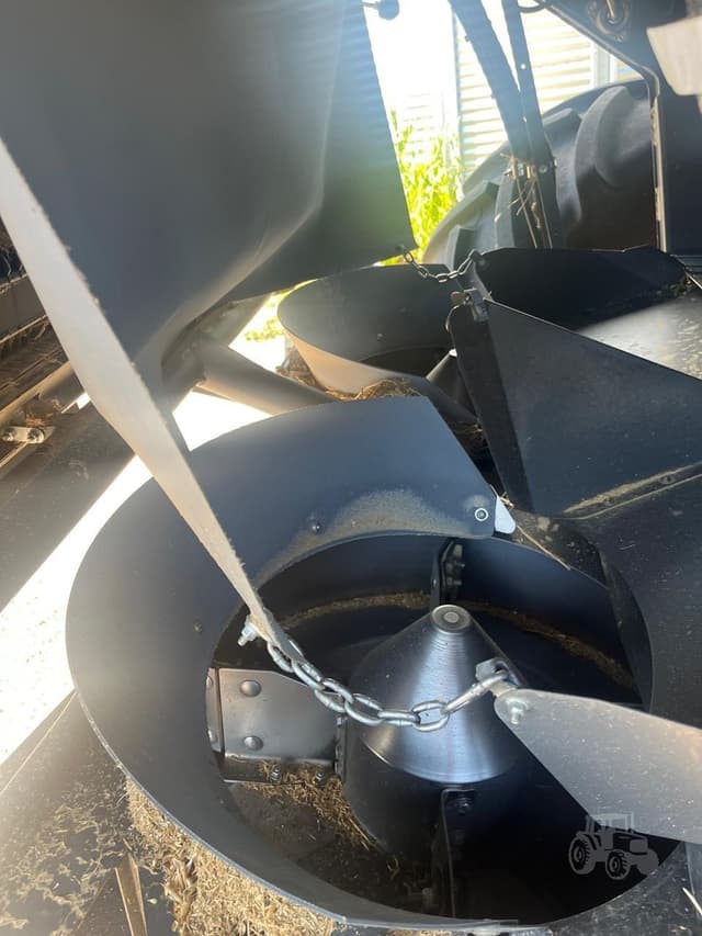 Image of CLAAS Lexion 7500TT equipment image 4