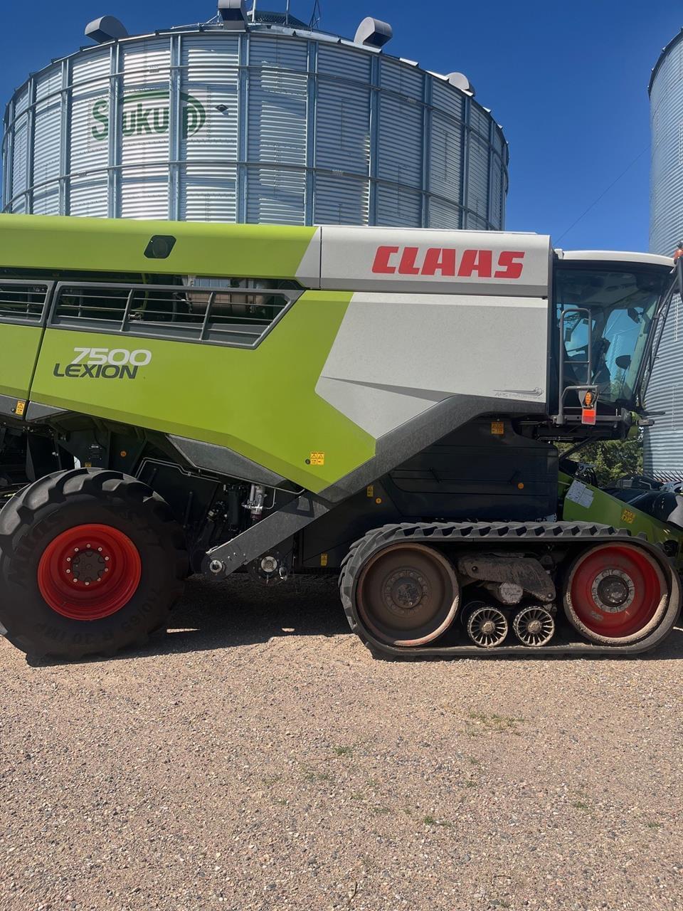 Image of CLAAS Lexion 7500TT Primary image