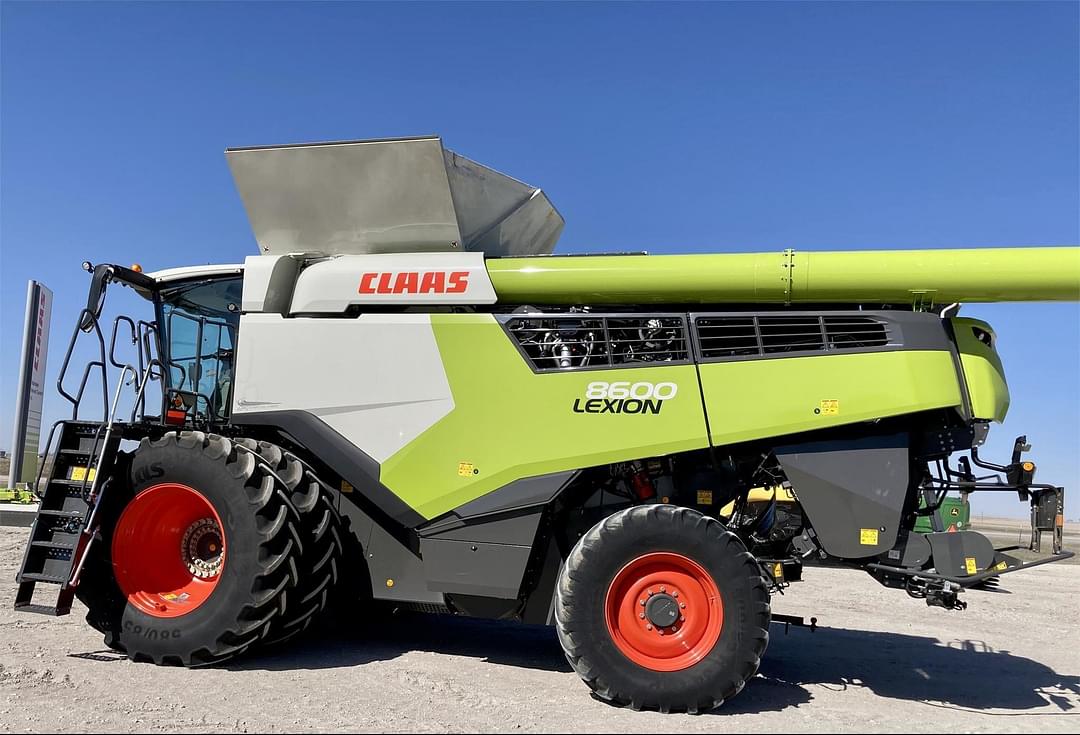 Image of CLAAS Lexion 8600 Primary image