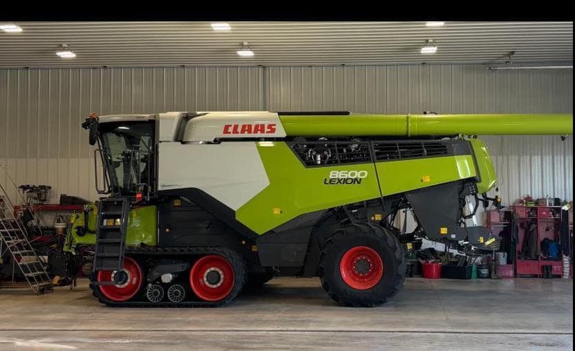 Image of CLAAS Lexion 8600TT Primary Image