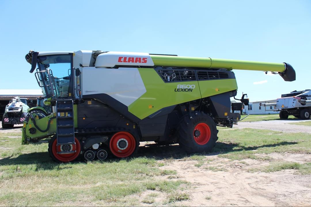 Image of CLAAS Lexion 8600TT Primary image
