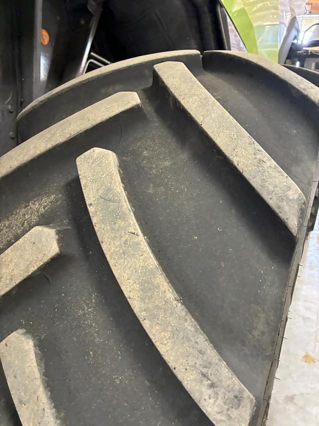 Image of CLAAS Lexion 8600TT equipment image 4