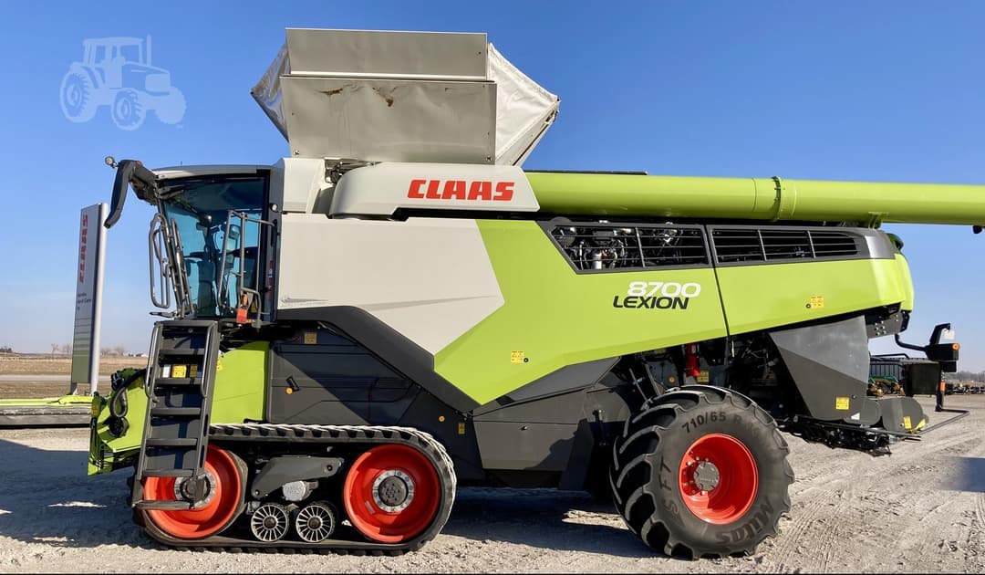 Image of CLAAS Lexion 8700TT Primary image