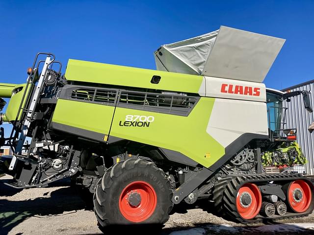 Image of CLAAS Lexion 8700TT equipment image 4