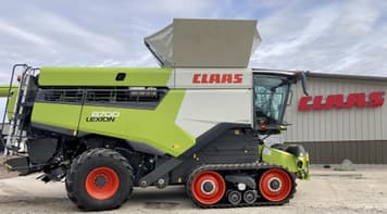 Main image CLAAS Lexion 8700TT