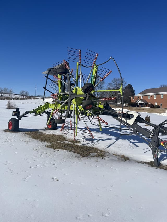 Image of CLAAS Liner 1800 equipment image 4