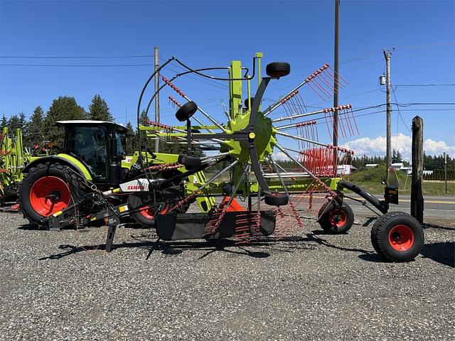 Image of CLAAS Liner 2900 equipment image 2