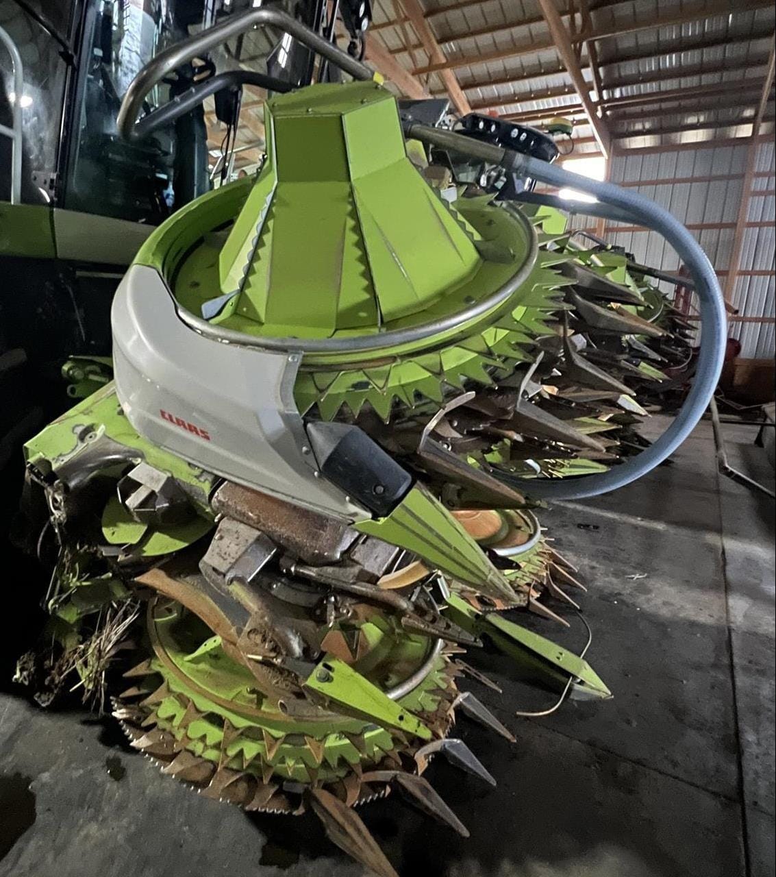 2023 CLAAS Orbis 900 Equipment Image0