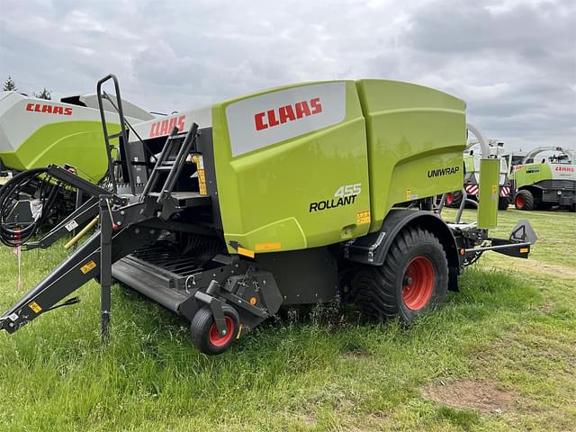 Image of CLAAS Rollant 455 equipment image 1