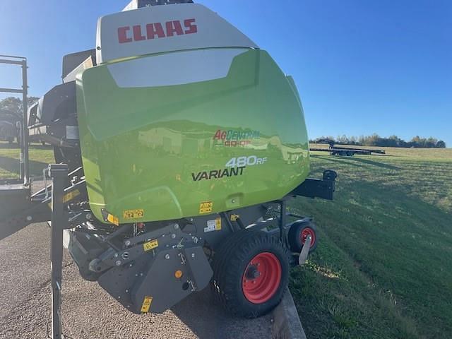 Image of CLAAS Variant 480RF equipment image 4