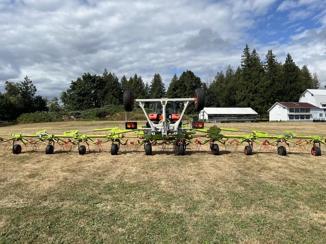 Image of CLAAS Volto 1300T equipment image 1