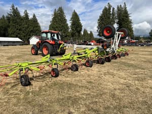 2023 CLAAS Volto 1300T Image