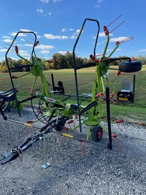 Image of CLAAS Volto 55TH equipment image 2