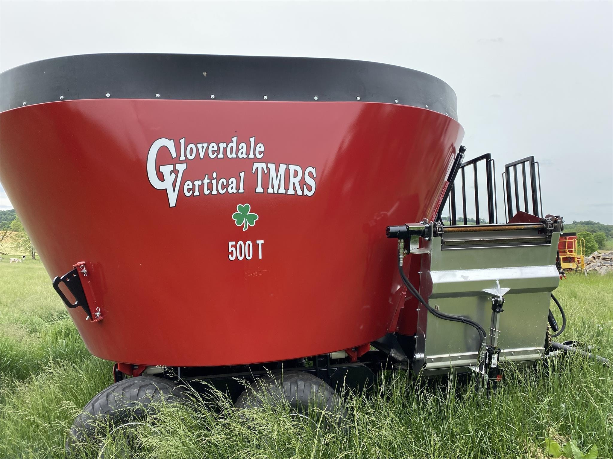 2023 Cloverdale 500T Equipment Image0