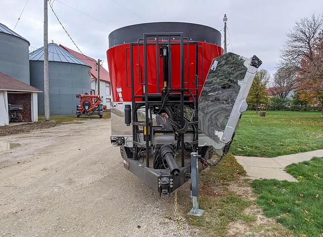 Image of Cloverdale 550T equipment image 4