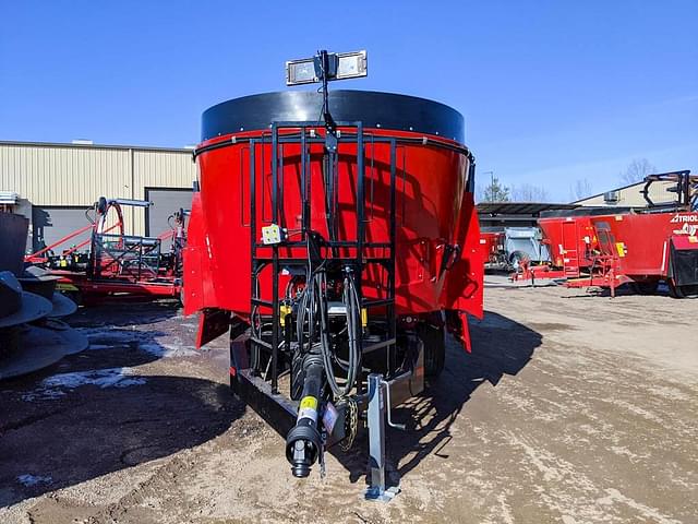 Image of Cloverdale 650T equipment image 1
