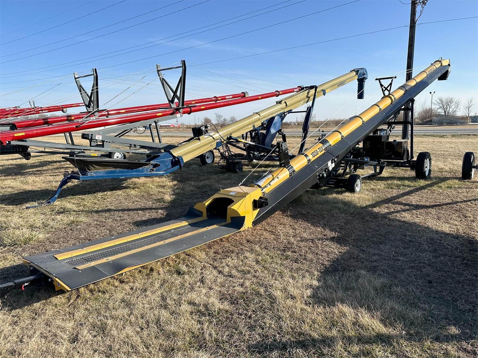 2024 Convey-All Industries 1650-TLRC Equipment Image0