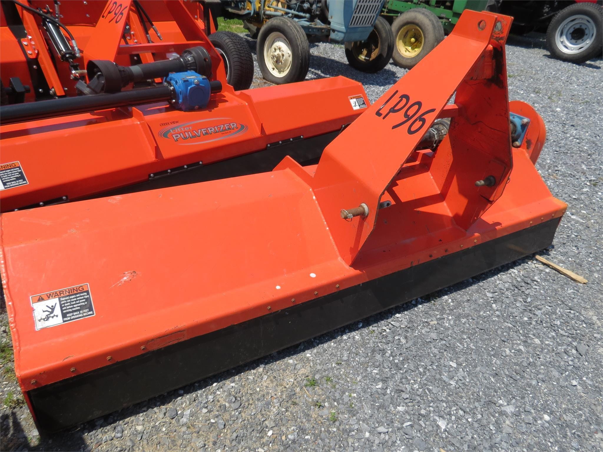 2023 Creekview LP96 Equipment Image0