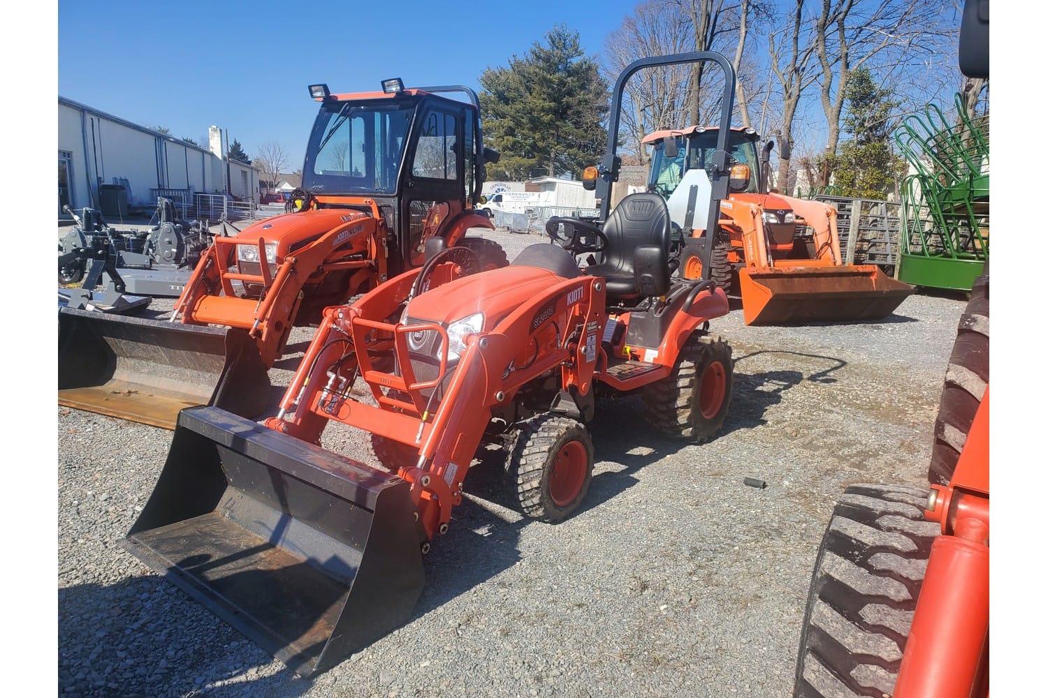 Main image Kioti CS2220