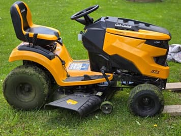 Main image Cub Cadet XT1 LT42