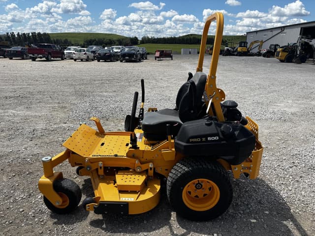 Image of Cub Cadet Pro Z 554L equipment image 4