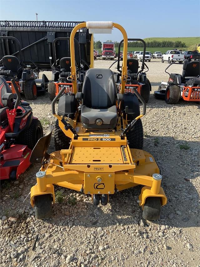 Image of Cub Cadet Pro Z 500 equipment image 1