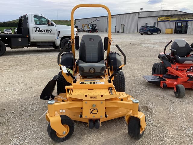 Image of Cub Cadet Pro Z 554L equipment image 1