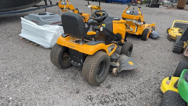 Image of Cub Cadet XT2 SLX50 equipment image 3