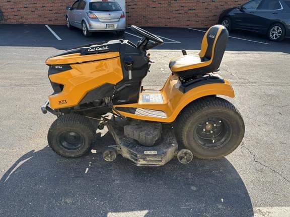 Image of Cub Cadet XT1 ST54 equipment image 1