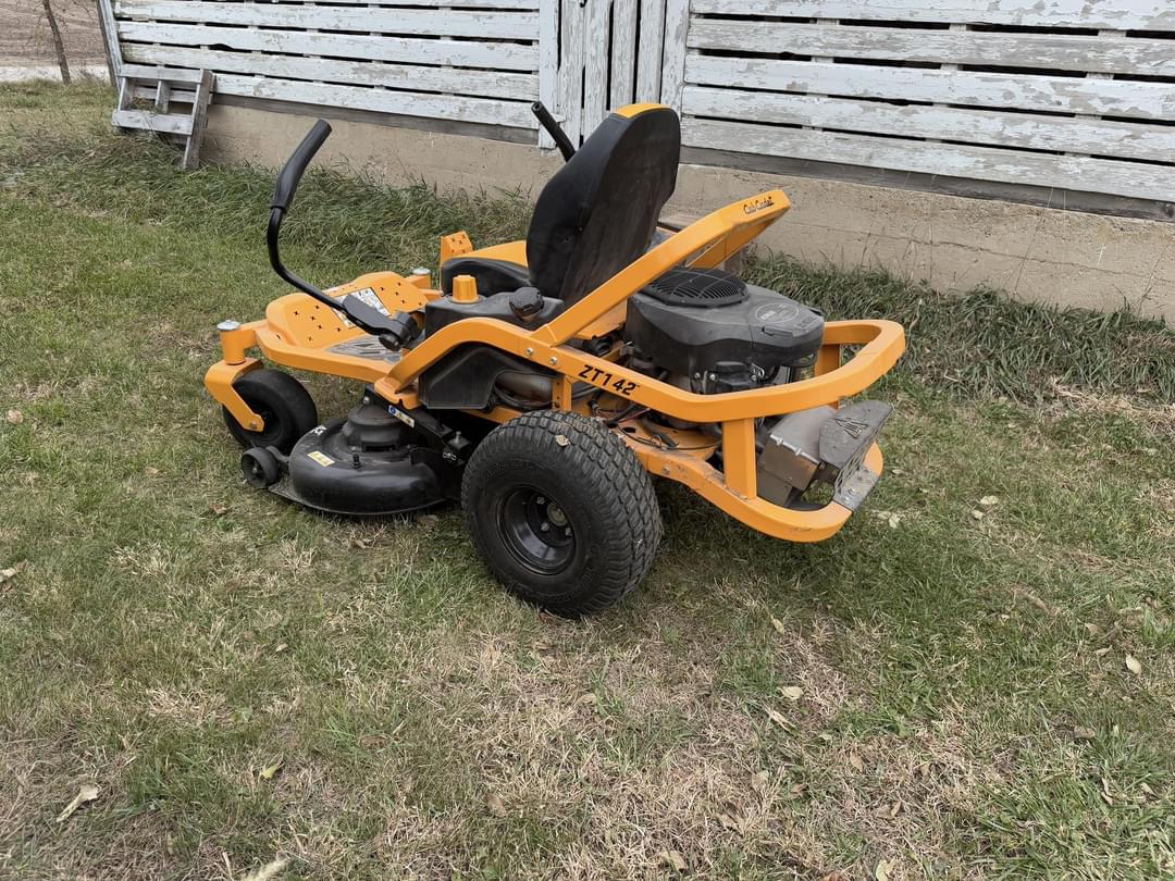 Image of Cub Cadet Ultima ZT1 Primary image